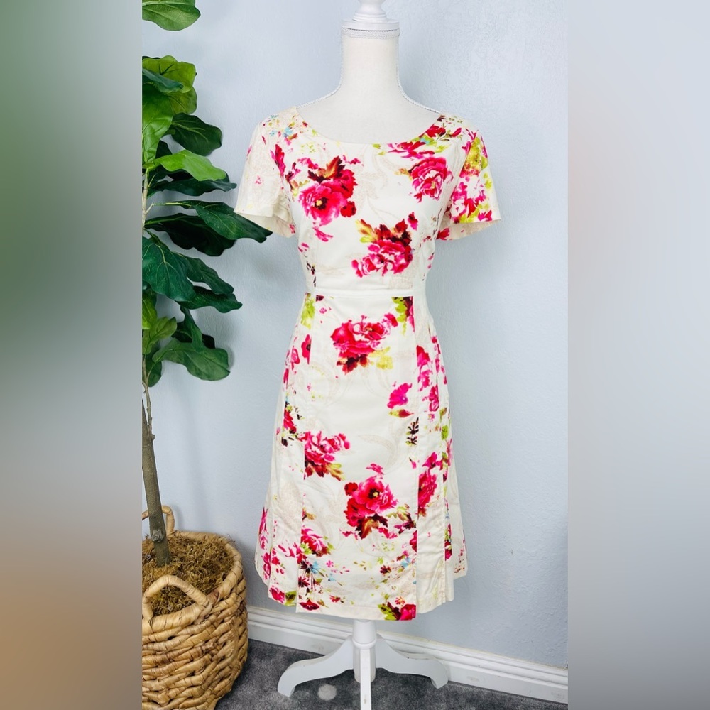 ELINA CREATEUR Vintage Cream Ted Floral Pleated Dress
